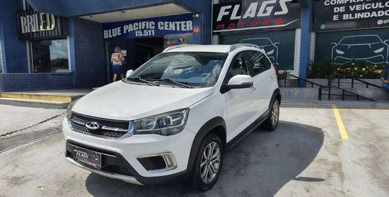 CAOA CHERY TIGGO 2 1.5 MPFI 16V FLEX LOOK 4P AUTOMÁTICO CAOA CHERY TIGGO 2 1.5 MPFI 16V FLEX LOOK 4P AUTOMÁTICO